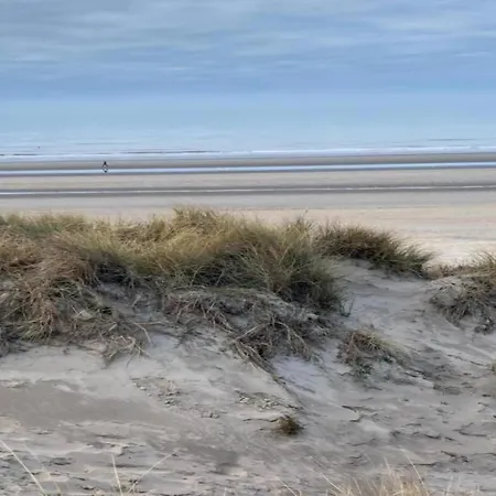 Near Dunes In Apartamento